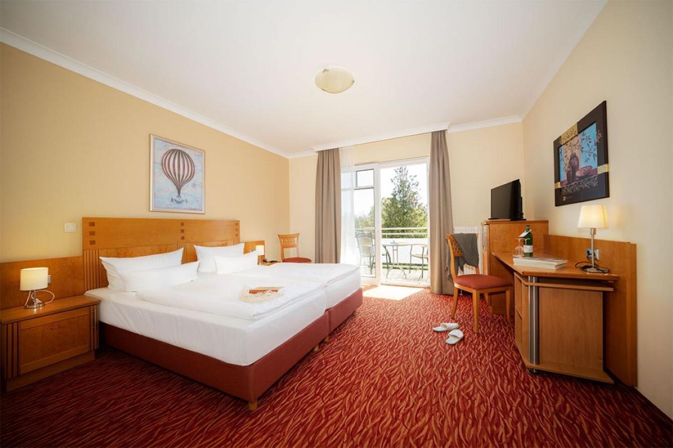 Strandhotel Prinz Von Preussen 奥斯特西巴德钦诺维茨 外观 照片